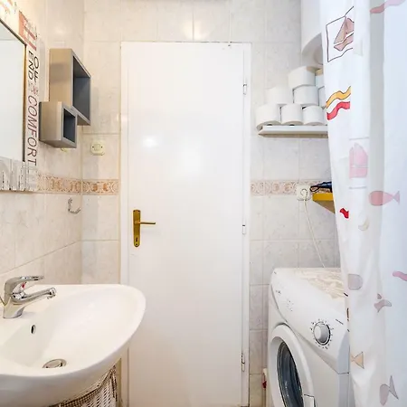 Cute Shabby Chic Ella Apartament *